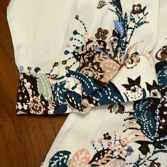 Chico's women's Silky Soft Botanical Lace-up Long sleeve Tunic top size 2 (us si - Picture 5 of 9